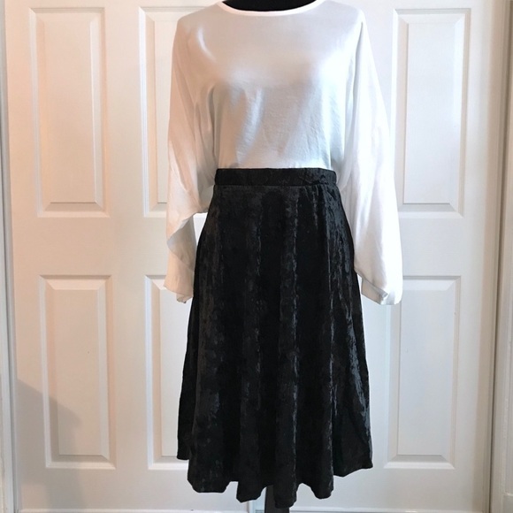 Black Crushed Velvet Skirt Circle Skirt - Picture 2 of 6